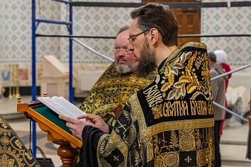 На утренней службе Великой Пятницы