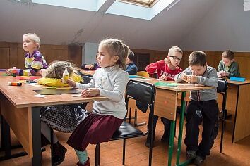 Продолжаются занятия в Воскресной школе при Троицком храме