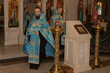 Акафист Пресвятой Богородице (Похвала Пресвятой Богородице). 