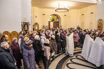 Крещенский сочельник в Троицком храме