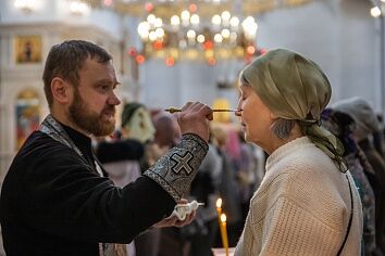 В Троицком храме было совершено таинство Соборования