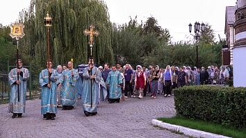 Всенощное бдение с чином Погребения Божией Матери. 