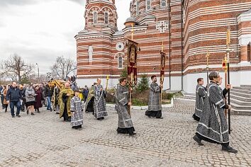 Чин погребения плащаницы в Великий Пяток