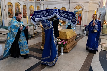 Всенощное бдение в канун праздника Успения Пресвятой Богородицы