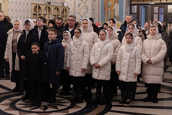 Божественная Литургия в воскресенье, на неделе тридцать третьей по Пятидесятнице, по Богоявлению