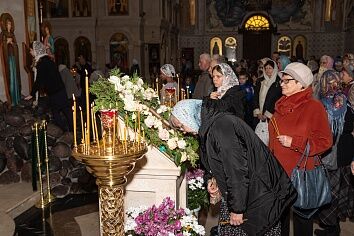 Покров Пресвятой Богородицы