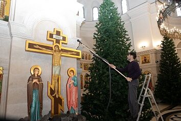 Генеральная уборка храма