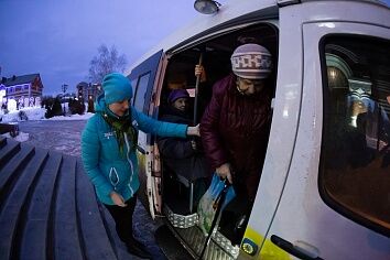 Патронажные прихожане посетили Троицкий храм