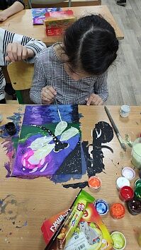 Занятие в творческой мастерской