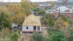 Монтаж обрешетки кровли