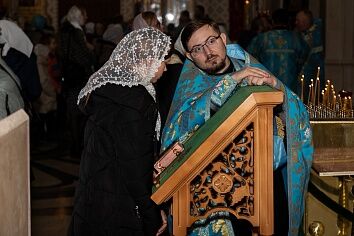 Покров Пресвятой Богородицы