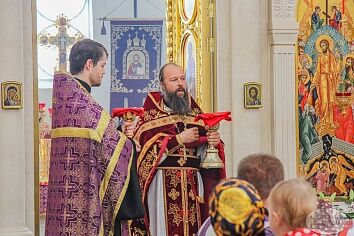  Воздвижение  Честного и Животворящего Креста Господня