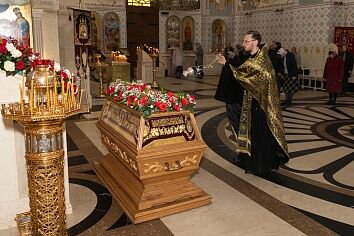 Великая Пятница. Утреня Великой Субботы с Чином Погребения Плащаницы