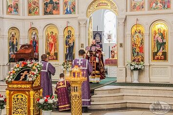  Воздвижение  Честного и Животворящего Креста Господня