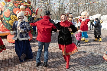 Масленичные гуляние на приходе Троицкого храма г. Коломны (Щурово)