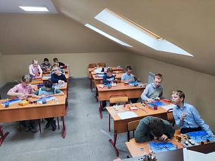 Занятия в Воскресной школе продолжаются!