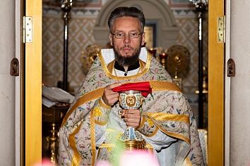  День славных и всехвальных первоверховных апостолов Петра и Павла