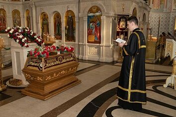 Великая Пятница. Утреня Великой Субботы с Чином Погребения Плащаницы