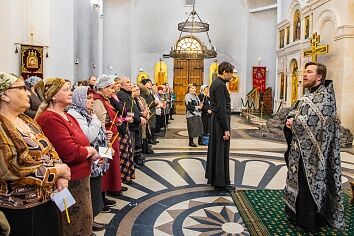 В Троицком храме было совершено таинство Соборования