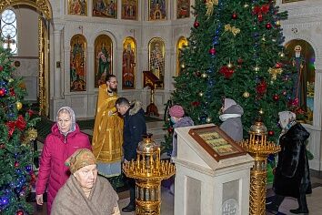 С Новолетием!