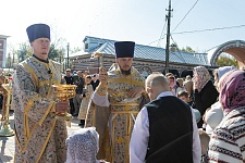 Перенесение мощей святых благоверных князей Петра и Февронии Муромских