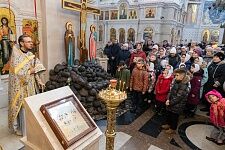 Утренняя Божественная литургия. Адамово изгнание