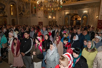 ХРИСТОС ВОСКРЕСЕ!