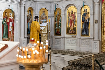 Воскресное богослужение на неделе 1-й по Пятидесятнице, Всех святых