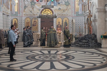 Пассия в Троицком храме