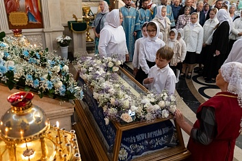 Всенощное бдение в канун праздника Успения Пресвятой Богородицы