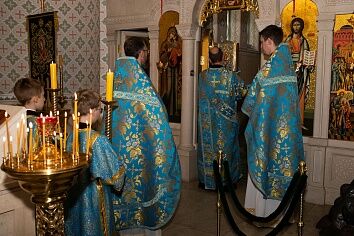 День Казанской иконы Божией Матери