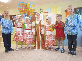 Ежегодная акция "Согреем детские сердца" прошла на приходе Троицкого храма в Щурове