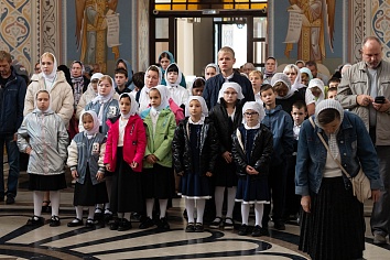 Божественная литургия в воскресенье, на неделе 14-й по Пятидесятнице, по Воздвижении