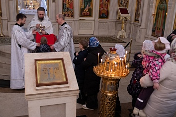 Божественная Литургия в воскресенье, на неделе тридцать третьей по Пятидесятнице, по Богоявлению