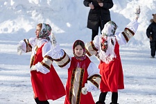 Широкая Масленица на приходе Троицкого храма