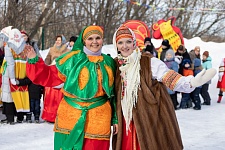 Широкая Масленица на приходе Троицкого храма