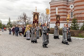 Чин погребения плащаницы в Великий Пяток
