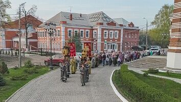 Чин Погребения Плащаницы