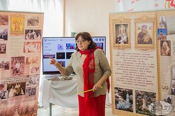 Посещение выставки "Подвиг любви"