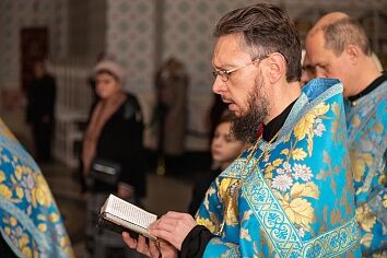 Всенощное бдение в канун праздника Казанской иконы Божией Матери