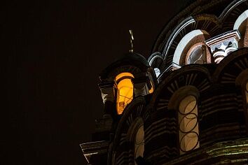 Продолжаются работы по ремонту храма