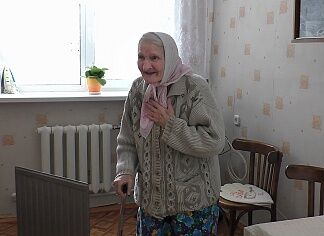 Священники Троицкого храма посетили образовательные и социальные учреждения города