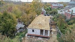 Монтаж обрешетки кровли