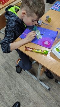 Занятие в творческой мастерской