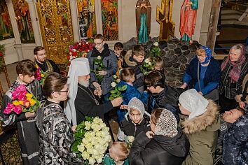 Митрополит Крутицкий и Коломенский Павел посетил Троицкий храм