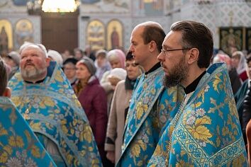 Покров Пресвятой Богородицы