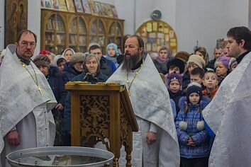 Навечерие Богоявления (Крещенский сочельник)