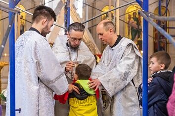 Великая Суббота. Утреннее богослужение в Троицком храме.