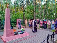 Панихида на щуровском кладбище