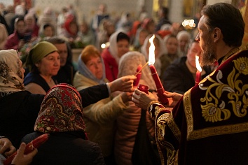 ХРИСТОС ВОСКРЕСЕ!